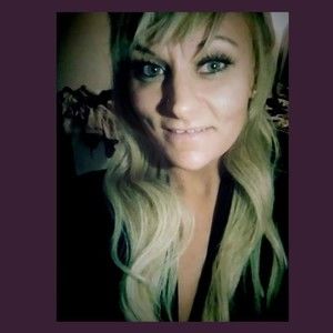 Meet your Posher, Cassandra